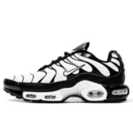 Nike Air Max Plus Essential Panda