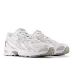 New Balance 740 White Silver Metallic - Image 2