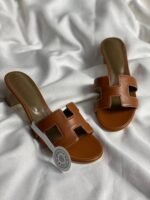 Hermès Oasis Gold Sandals - Image 2