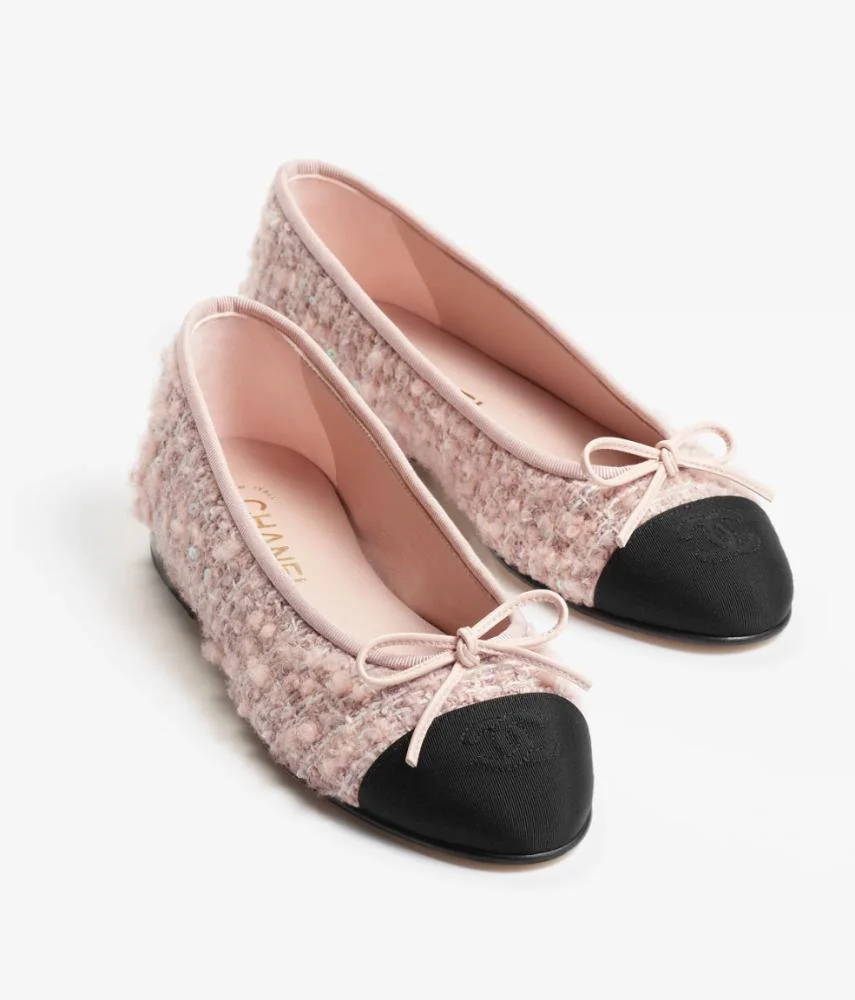 Chanel Tweed Cap Toe Ballet Flats In Beige And Black