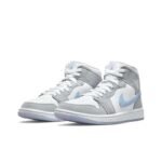 Air Jordan 1 Mid Wolf Grey Aluminium - Image 3