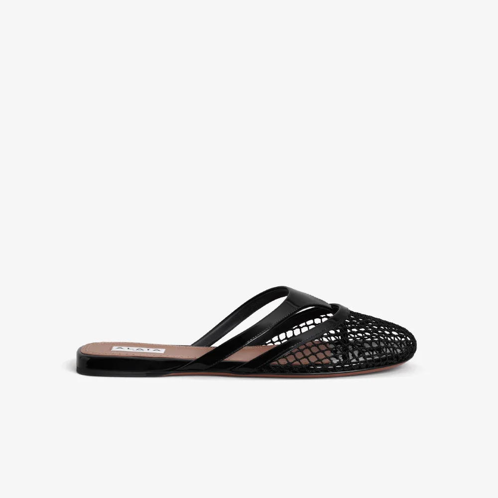 EnvyHeels1_0829492c-a3e4-4c5f-8b16-e6b3b4975a5b.webp Alaïa Infradito Flat Mules Black - Image 1