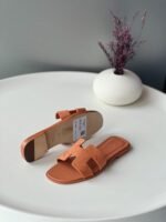 Hermès Oran sandals Beige - Image 2