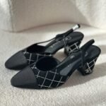 Chanel Mules & clogs Black