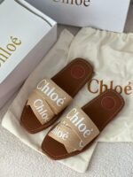 Chloè Woody Flat Mule Sandal in Delicate Pink Brown