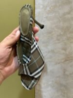 Burberry 65mm Mews Sandals Green - Image 3