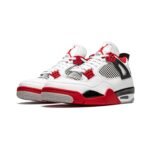 Air Jordan 4 Retro Fire Red - Image 2