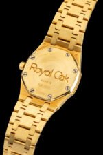 Audemars Piguet Royal Oak Lady Quartz 23mm In Gold, And Black Dial - Image 4