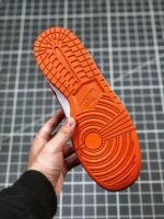 Nike SB Dunk Low Orange Blaze - Image 5