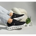 On Cloudtilt sneaker Black - Image 3