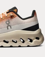 On Running Cloudtilt Ivory & Almond Low - Image 5