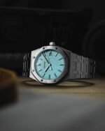 Royal SEIKOAK Watch Ice Blue 41mm - Image 3